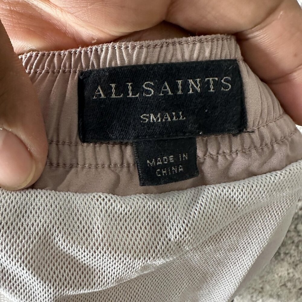 AllSaints Shorts Mens Small Taupe Ramskull Swim Trunks Mesh Lined Elastic Waist - Picture 6 of 9